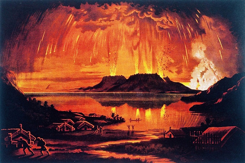 Mt Tarawera in eruption 
