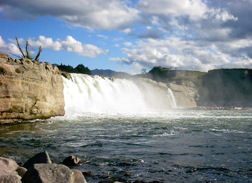 The stunning Maruia Falls