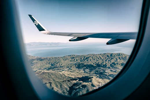 Air New Zealand flight over Wellington